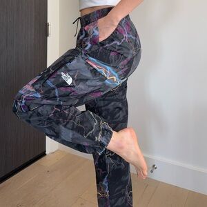 The North Face Black Nylon Easy Pants